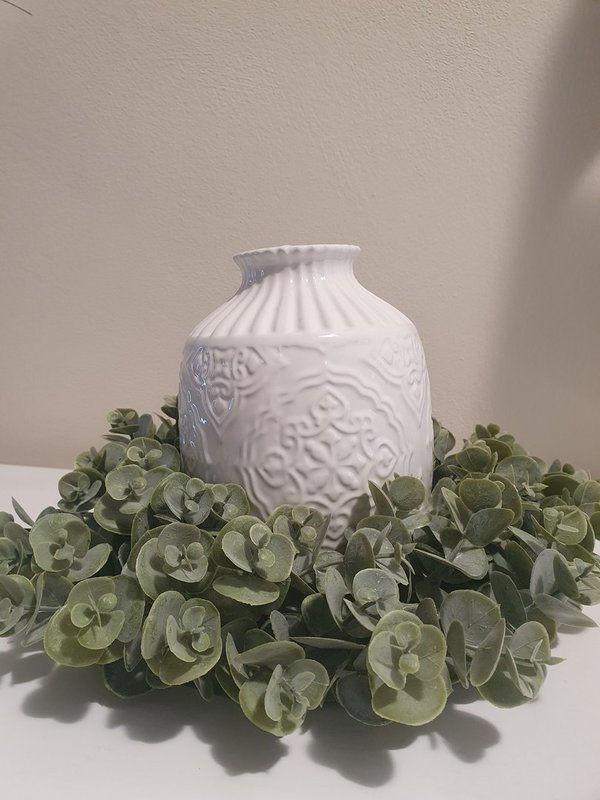 Vase "Ornament" weiß